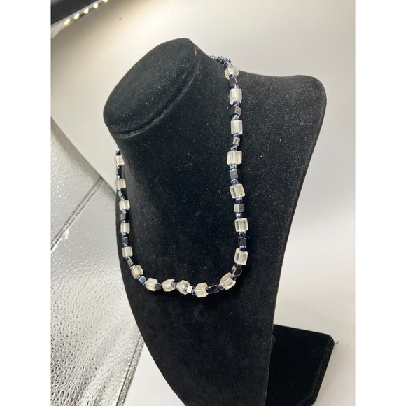 Unisex Natural Clear Quartz Cubes & Silver Spacers 17 Inch Necklace! - Picture 4 of 6